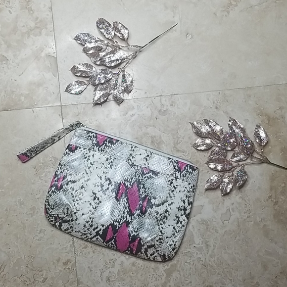 Handbags - Alligator Snake Skin Purse Clutch